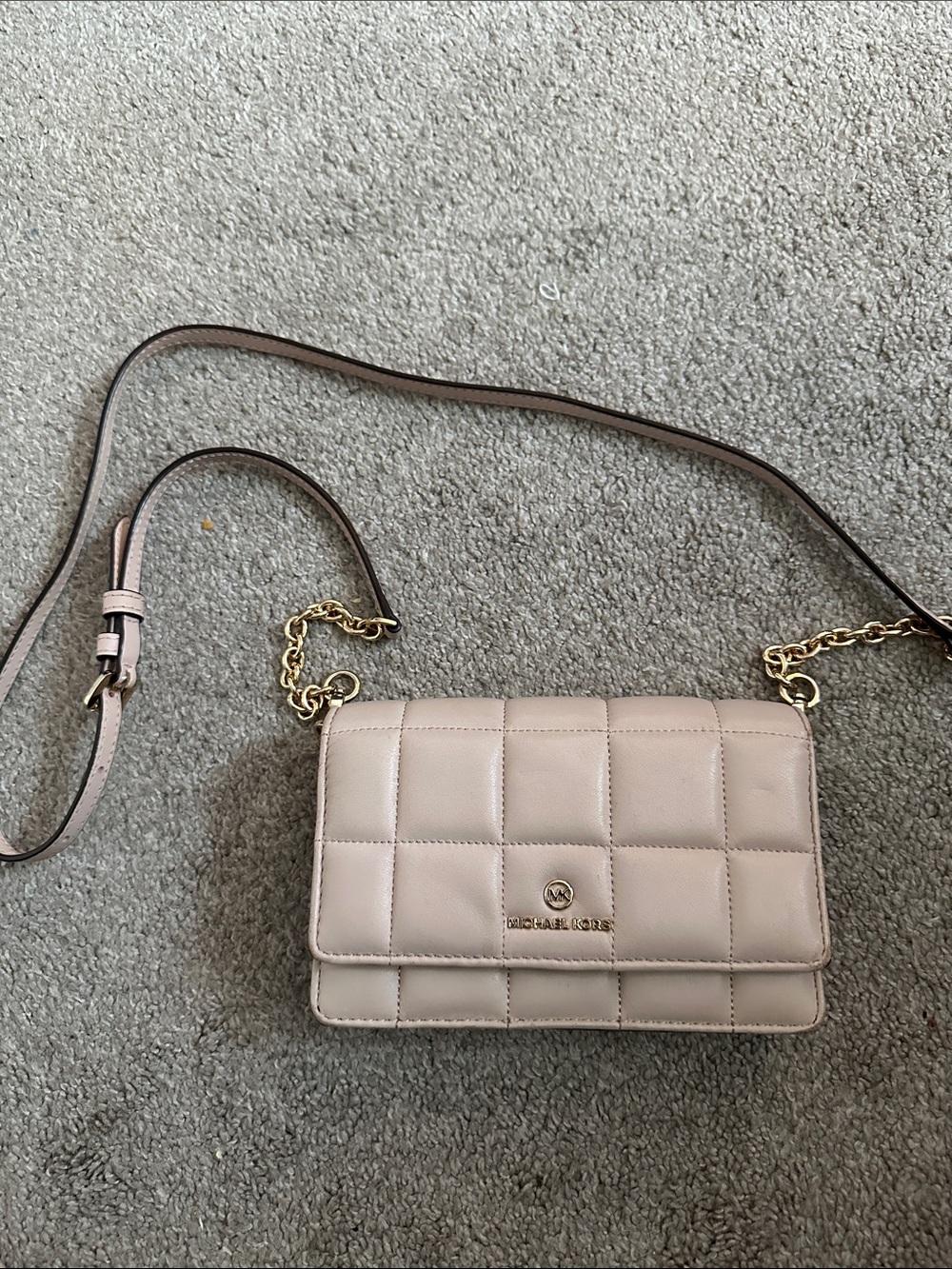 Michael Kors Quilted Crossbody Bag in Light Pink